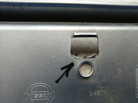 Фотография детали AA033312; Решетка радиатора (62310-JD000) для Nissan Qashqai I (2006-2010)/БУ; Оригинал; Р2, Удовлетворительное; . Фото номер 21