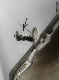 AA045772; Бампер передний; без паркт.; под омыват. (BCW8-50031) для Mazda 3 BL/БУ; Оригинал; Р1, Мелкий дефект; 