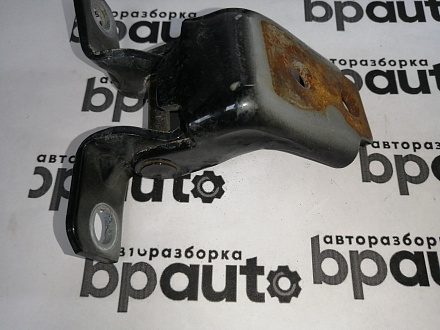 AA045167; Петля двери передняя левая верхняя (KD53-59210) для Mazda/БУ; Оригинал; Р0, Хорошее; 
