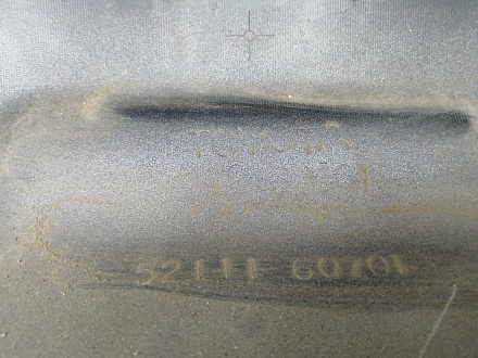 AA015462; Бампер передний; без паркт.; под омыват. (52119-60E01) для Toyota Land Cruiser Prado 150 (2010 — 2013)/БУ; Оригинал; Р1, Мелкий дефект; 