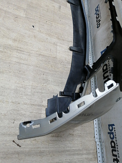 AA046106; Бампер передний, AMG; под паркт.; под омыват. (A1668854425) для Mercedes-Benz M-klasse III (W166) (2011-2015)/БУ; Оригинал; Р1, Мелкий дефект; 