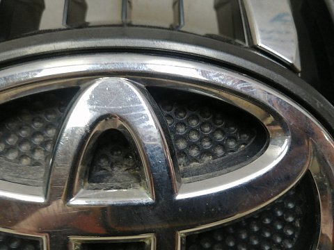 Решетка радиатора Тойота Land Cruiser Prado 150 2010 — 2013, б/у, фото 15