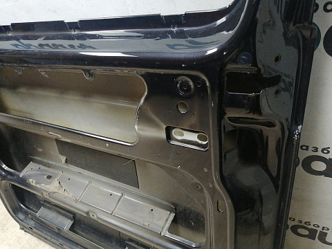 Фотография детали AA045484; Дверь сдвижная правая (7H0843108) для Volkswagen/БУ; Оригинал; Р2, Удовлетворительное; . Фото номер 34