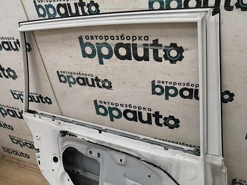 Фотография детали AA043320; Дверь задняя левая (67004-42120) для Toyota Rav4/БУ; Оригинал; Р2, Удовлетворительное; . Фото номер 20