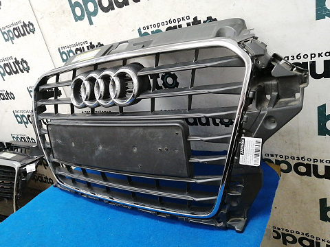 Фотография детали AA026064; Решётка радиатора (8V3 853 651) для Audi A3 III (8V) Sportback 5D (2012-2016)/БУ; Оригинал; Р2, Удовлетворительное; . Фото номер 5