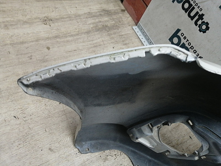 AA044531; Бампер передний; без паркт.; под омыват. (52119-0K840) для Toyota Hilux VIII (2015 - 2020)/БУ; Оригинал; Р1, Мелкий дефект; 