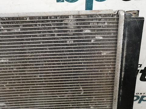 Фотография детали AA037829; Радиатор охлаждения, V-2.4, автомат, бензин (16400-31420) для Toyota Rav4/БУ; Оригинал; Р2, Удовлетворительное; . Фото номер 9
