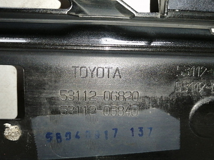 AA045454; Решетка переднего бампера (53112-06820) для Toyota Camry 55 рест.2 (2017 — 2018)/БУ; Оригинал; Р1, Мелкий дефект; 