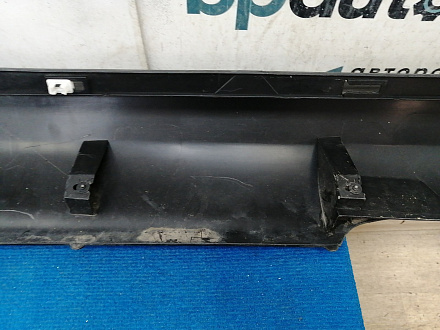 AA041188; Накладка порога правая (31294849) для Volvo XC60 I (2008-2013)/БУ; Оригинал; Р1, Мелкий дефект; 