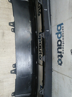 AA046003; Бампер передний; под паркт.; под омыват. (52119-60E01) для Toyota Land Cruiser Prado 150 (2010 — 2013)/БУ; Оригинал; Р1, Мелкий дефект; 