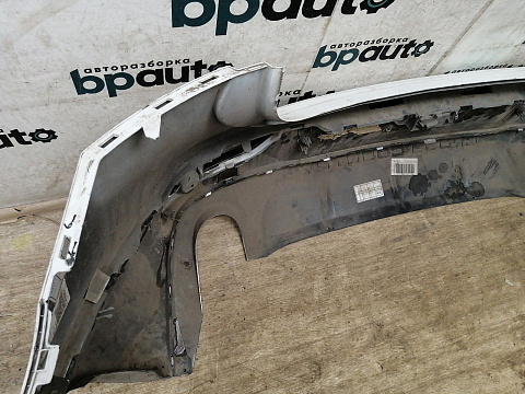 Фотография детали AA030128; Бампер задний; под паркт. (31290919) для Volvo V40 II (2012-2016)/БУ; Оригинал; Р1, Мелкий дефект; . Фото номер 9