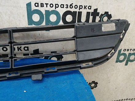 AA033700; Решетка переднего бампера (86569-F1000) для Kia Sportage IV (2016 - 2018)/БУ; Оригинал; Р1, Мелкий дефект; 