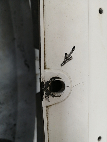 Фотография детали AA039655; Бампер передний; без паркт.; без омыват. (1ZU 807 221) для Skoda Octavia/БУ; Оригинал; Р1, Мелкий дефект; . Фото номер 12