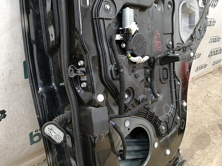 AA037061; Дверь задняя правая (KD53-72010) для Mazda CX-5/БУ; Оригинал; Р1, Мелкий дефект; (16W) Чёрный перламутр