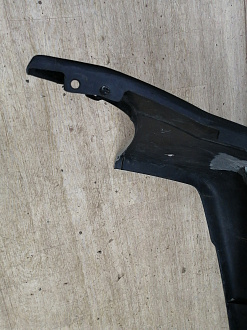 AA033287; Бампер задний; без паркт. (8200697213) для Renault Logan I (2004-2009)/БУ; Оригинал; Р1, Мелкий дефект; 