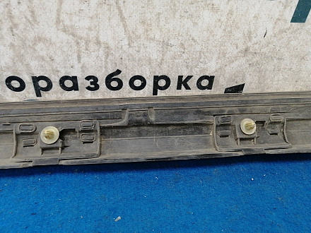 AA032082; Накладка на дверь передняя правая, молдинг (75071-50050) для Lexus LS/БУ; Оригинал; Р1, Мелкий дефект; 