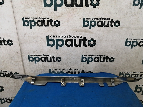 Фотография детали AA029354; Накладка крышки багажника хром (5817A261) для Mitsubishi Pajero Sport III (2015-2020)/БУ; Оригинал; Р1, Мелкий дефект; . Фото номер 9