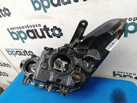 Фотография детали AA024318; Фара ксенон правая, 10 контактов (92102-2W206) для Hyundai Santa Fe III (2012 - 2015)/БУ; Оригинал; Р1, Мелкий дефект; . Фото номер 7