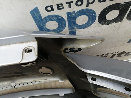 BA000253; Бампер передний, v1.5, v1.8, без отв. под расш.; без паркт.; без омыват. (6400B226229ZZ) для Mitsubishi Lancer/БУ; Оригинал; Р1, Мелкий дефект; 