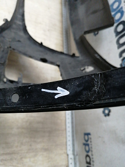 AA045770; Бампер передний; без паркт.; под омыват. (BCW8-50031) для Mazda 3 BL/БУ; Оригинал; Р1, Мелкий дефект; 