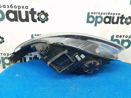 AA026798; Фара галоген правая, черный отражатель (BM51-13W029-CK) для Ford Focus/БУ; Оригинал; Р1, Мелкий дефект; 