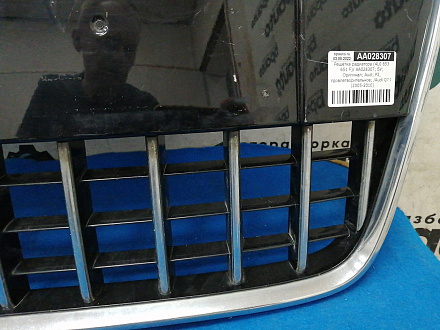 AA028307; Решётка радиатора (4L0 853 651 F) для Audi Q7 I (2005-2010)/БУ; Оригинал; Р2, Удовлетворительное; 