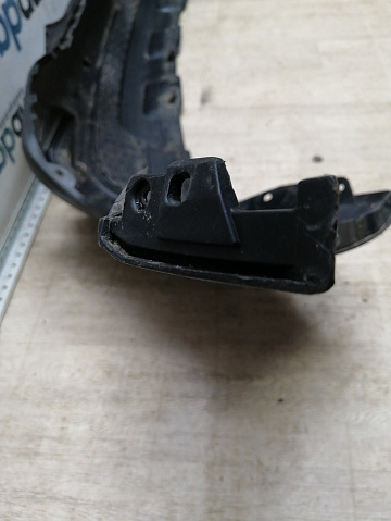 Фотография детали AA045526; Бампер задний; под паркт. (86611-2P000) для Kia Sorento II (2009- 2012)/БУ; Оригинал; Р1, Мелкий дефект; . Фото номер 21