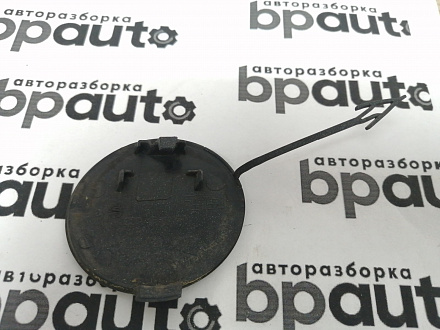 AA045649; Заглушка буксир. крюка переднего бампера (4G0 807 241) для Audi A6 C7/БУ; Оригинал; Р1, Мелкий дефект; 