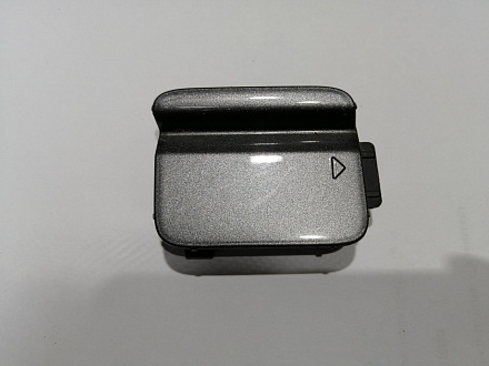 AA044639; Заглушка буксир. крюка заднего бампера (51127178175) для BMW 5 серия V Sedan (Е60) рест. (2007-2010)/БУ; Оригинал; Р0, Хорошее; 