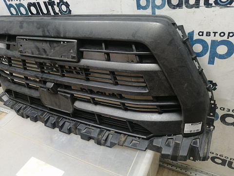 Фотография детали AA044971; Решетка радиатора (5509101XKN52A) для Haval Dargo (2022-н.в.)/БУ; Оригинал; Р2, Удовлетворительное; . Фото номер 2