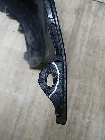 Фотография детали AA045712; Бампер передний; без паркт.; под омыват. (BR5H-50031) для Mazda 3 I (BK) рест. Sedan (2006-2009)/БУ; Оригинал; Р1, Мелкий дефект; . Фото номер 12