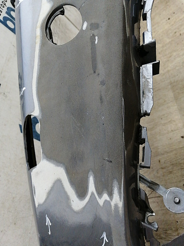 Фотография детали AA045368; Бампер передний; без паркт.; под омыват. (13225746) для Opel Astra/БУ; Оригинал; Р1, Мелкий дефект; . Фото номер 6