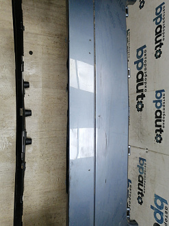 AA045881; Бампер передний; под паркт.; под омыват. (J8A2-17F003-GAW) для Land Rover Range Rover Velar L560 (2017 - 2023)/БУ; Оригинал; Р1, Мелкий дефект; 