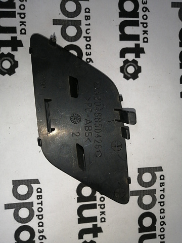 Фотография детали AA045314; Заглушка букс. крюка переднего бампера (A2048850426) для Mercedes-Benz C-klasse III рест. (W204) (2011-2015)/БУ; Оригинал; Р1, Мелкий дефект; . Фото номер 6