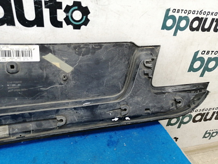 AA021489; Накладка крышки багажника под номер (51497186530) для BMW 7 серия F01 F02/БУ; Оригинал; Р1, Мелкий дефект; 