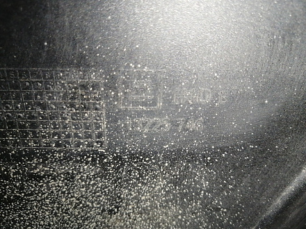 AA045410; Бампер передний; без паркт.; без омыват. (13225746) для Opel Astra/БУ; Оригинал; Р1, Мелкий дефект; 