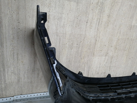 Фотография детали BA000276; Бампер передний; без паркт.; без омыват. (8889730585) для Geely Emgrand II (2021 — н.в.)/БУ; Оригинал; Р1, Мелкий дефект; . Фото номер 9