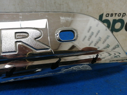 AA030934; Накладка крышки багажника; под камер. (76801-48330) для Toyota Highlander II рест. (2010 - 2013)/БУ; Оригинал; Р2, Удовлетворительное; 
