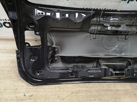 AA029456; Крышка багажника (7P6827025) для Volkswagen Touareg/БУ; Оригинал; Р2, Удовлетворительное; 