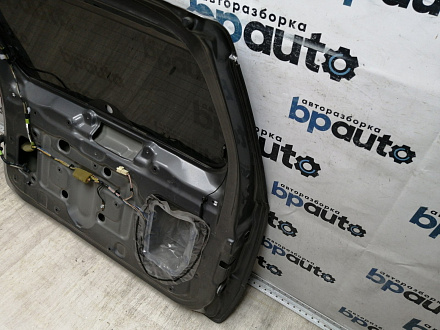 AA045143; Крышка багажника (6910065830) для Suzuki Grand Vitara/БУ; Оригинал; Р1, Мелкий дефект;