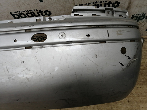 Фотография детали AA033383; Бампер задний; под паркт. (106 807 421 B) для Skoda Octavia I рест. Liftback  (2000-2011)/БУ; Оригинал; Р1, Мелкий дефект; . Фото номер 3