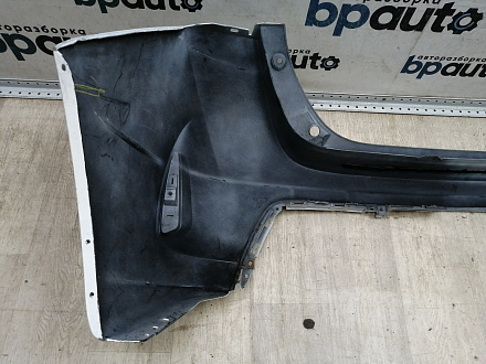 AA044960; Бампер задний; без паркт. (52159-02840) для Toyota Auris II (2013 — 2015)/БУ; Оригинал; Р2, Удовлетворительное; 