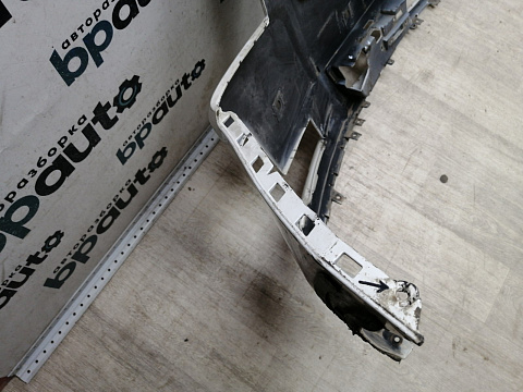 Фотография детали AA045389; Бампер передний; под паркт.; без омыват. (ANJ93404) для Cadillac Escalade IV (2014-2020)/БУ; Оригинал; Р2, Удовлетворительное; . Фото номер 16