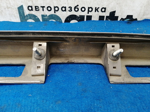 Фотография детали AA030942; Накладка крышки багажника; под камер. (76801-48220) для Lexus RX 450h/БУ; Оригинал; Р1, Мелкий дефект; . Фото номер 10