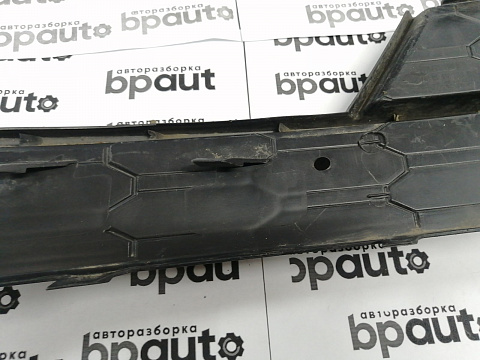 Фотография детали AA045555; Решетка переднего бампера левая (5E0 807 681 F) для Skoda Octavia/БУ; Оригинал; Р1, Мелкий дефект; . Фото номер 7