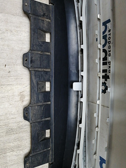 AA044690; Бампер передний, Sport-Style; без паркт.; под омыват. (5N0807221) для Volkswagen Tiguan I (2007- 2011)/БУ; Оригинал; Р1, Мелкий дефект; 