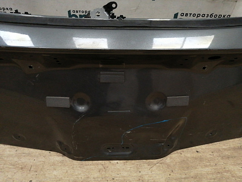 Фотография детали AA037876; Крышка багажника (BM51N431F78AB) для Ford Focus/БУ; Оригинал; Р2, Удовлетворительное; . Фото номер 6