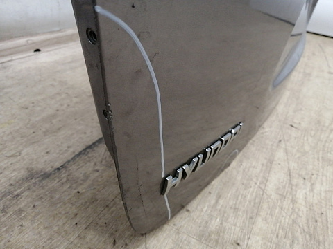 Фотография детали AA038281; Крышка багажника (73700-3J140) для Hyundai IX55 (2008-2013)/БУ; Оригинал; Р3, Под восстановление; . Фото номер 6