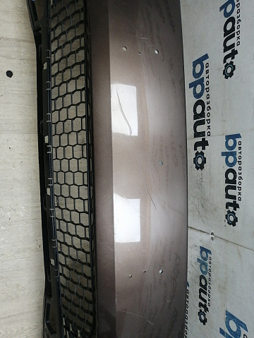 Фотография детали AA045927; Бампер передний, Track-Field; под паркт.; под омыват. (5N0807221T) для Volkswagen Tiguan I рест. (2011- 2016)/БУ; Оригинал; Р1, Мелкий дефект; . Фото номер 4