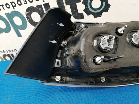 Фотография детали AA037387; Фонарь левый в крыло (BBN7-51-160) для Mazda 3 BL/БУ; Оригинал; Р1, Мелкий дефект; . Фото номер 11